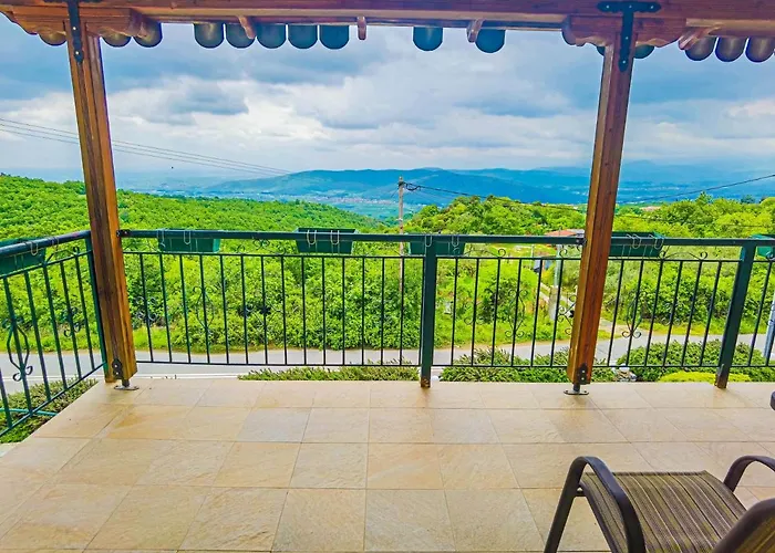 Villa Etheras - Nested Between Nature By Amazing View - 5 Mins From Edessa